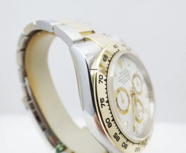 21903233 enayuf6ip89rdkg4un89xci7 ExtraLarge 600x495 - Rolex Daytona ref. 116503 White dial like new 2019 full set unpolished