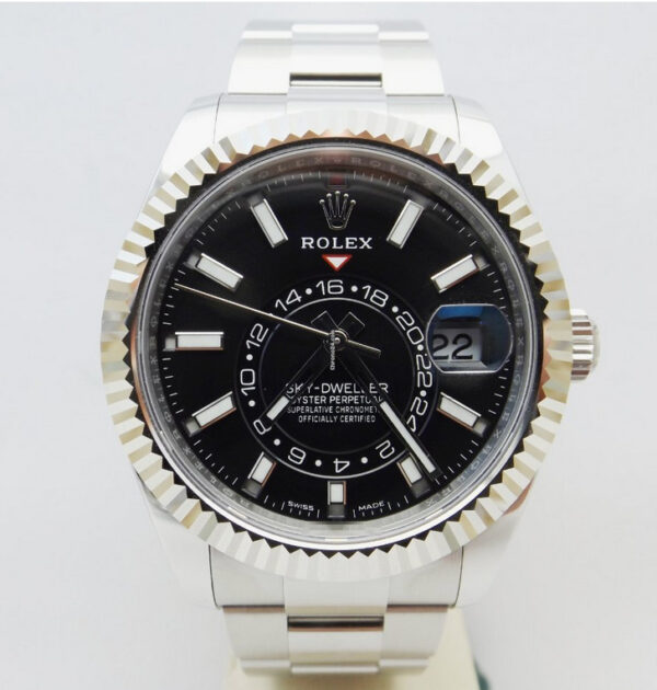 Screenshot 2023 02 14 at 16 29 46 Vendesi Rolex Sky Dweller 326934 black dial NEW 2023 full set per 21.500 E da un Trusted Seller su Chrono24 600x630 - Rolex Sky-Dweller 326934 black dial NEW 2023 full set