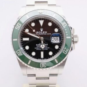 Rolex Submariner Date ref. 126610LV anno 2022 Box & paper like new