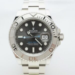 Rolex Yacht-Master 40 ref. 126622 Rhodium top condition 2020 Box & paper