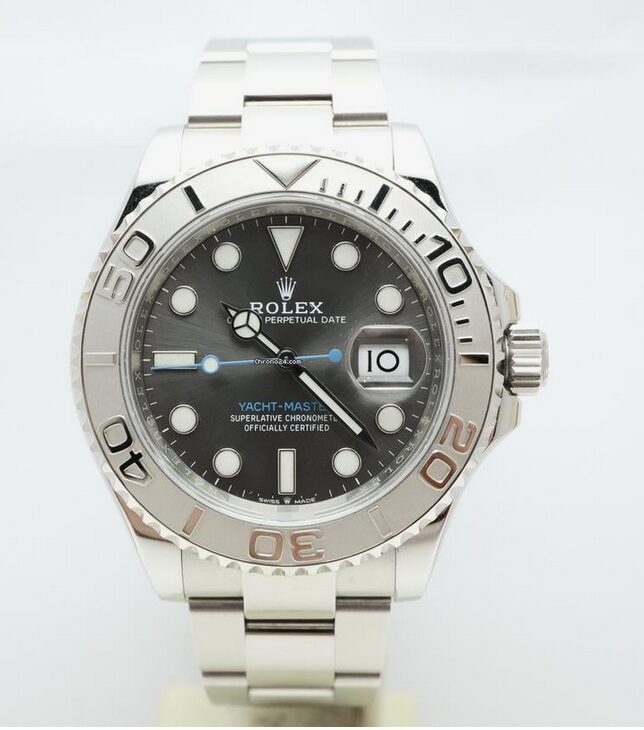 Rolex Yacht-Master 40 ref. 126622 Rhodium top condition 2020 Box & paper